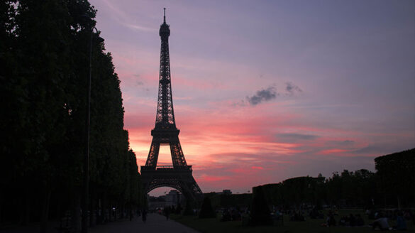Photo of the Eiffel Tower at sunset by SJC Long Island student Gina Gatti, taken during a faculty-led global studies trip to France..