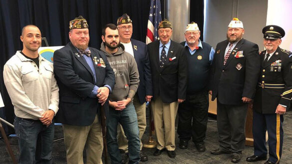 John Davis with other student veteran and members of the Patchogue VFW.