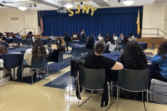 Students Get Early Jump on First Year at SJNY During New Pre-Orientation Event