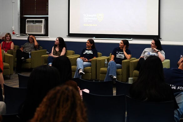 Pre-orientation Programs Help New Students Map Out Their Future